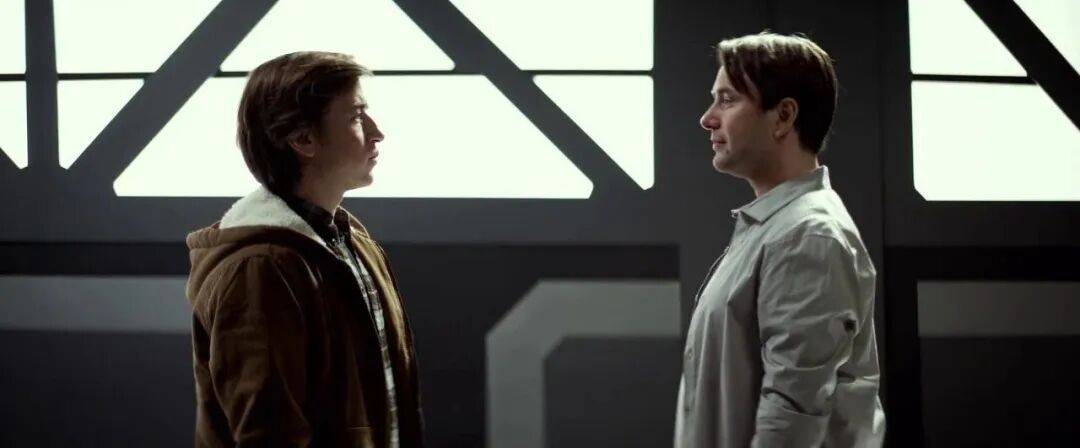 -全网确诊为“前额叶损伤”