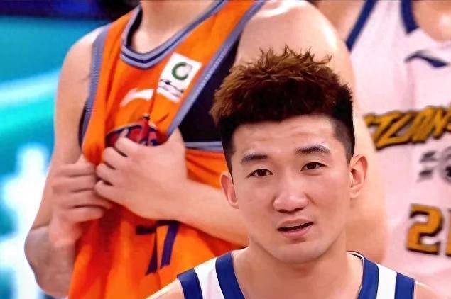 上海男篮101-90浙江广厦,赛后球员表现评分:3满分、1及格、4优秀